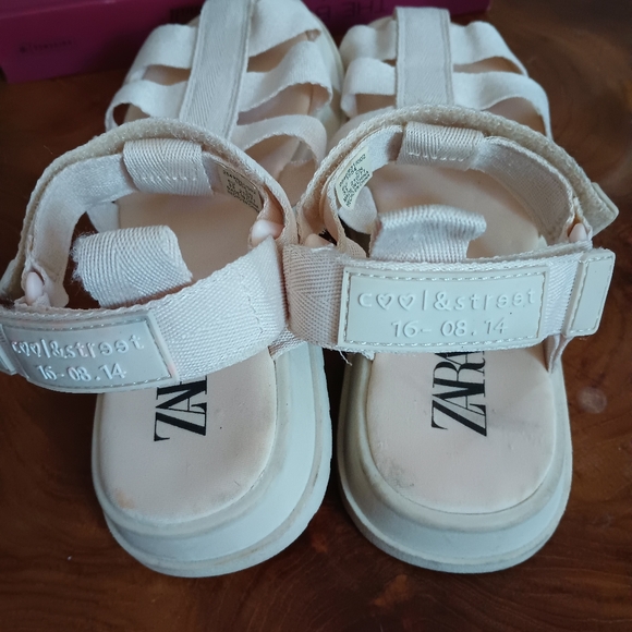 Zara Kids Sandals - Picture 4 of 5